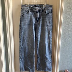 Women’s blue jeans